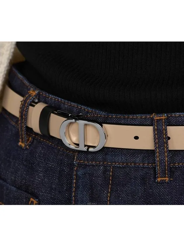 30 Montaigne Reversible Belt Black Biscuit Smooth