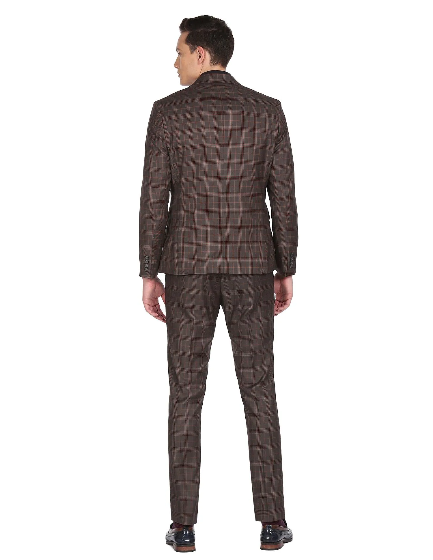 Arrow Men Brown Tailored Regular Fit Checked Three Piece Suit