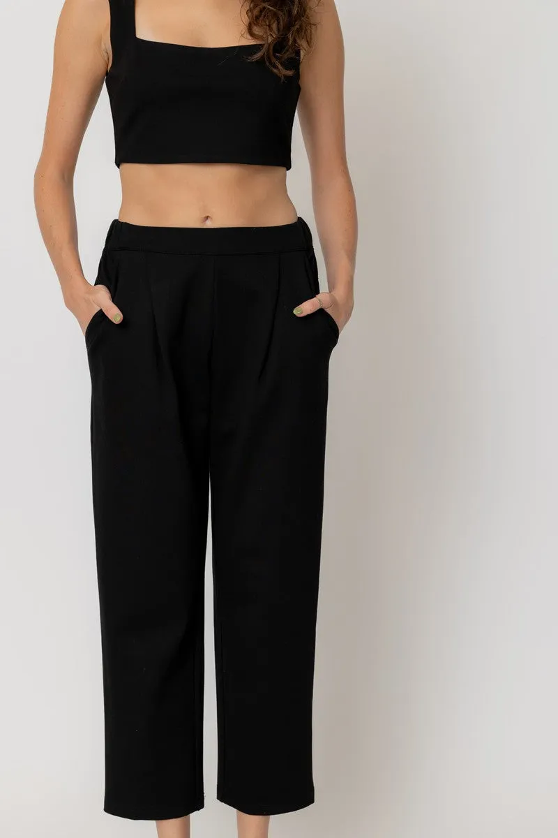 PLEATED FRONT TAPERED PONTE PANT