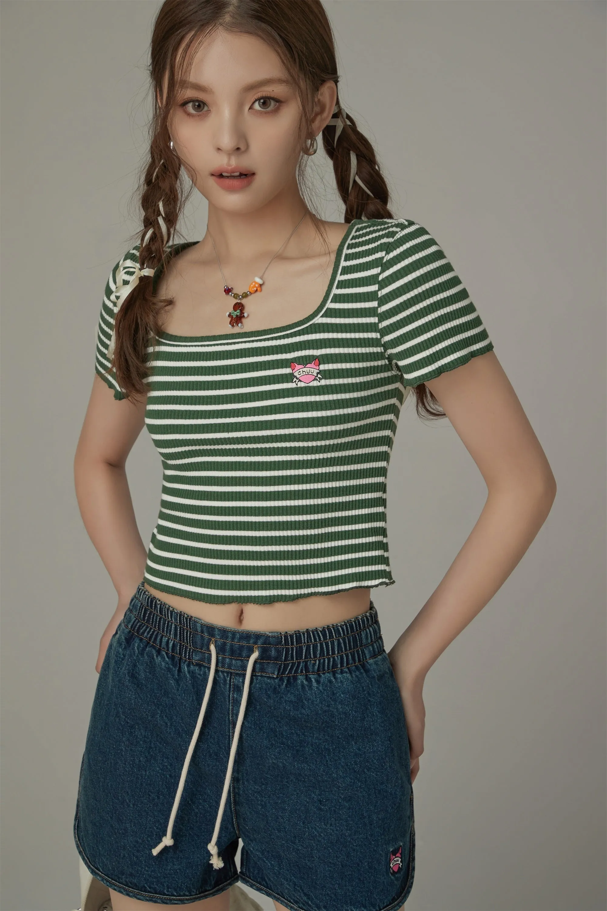 U-Neck Striped Cropped T-Shirt