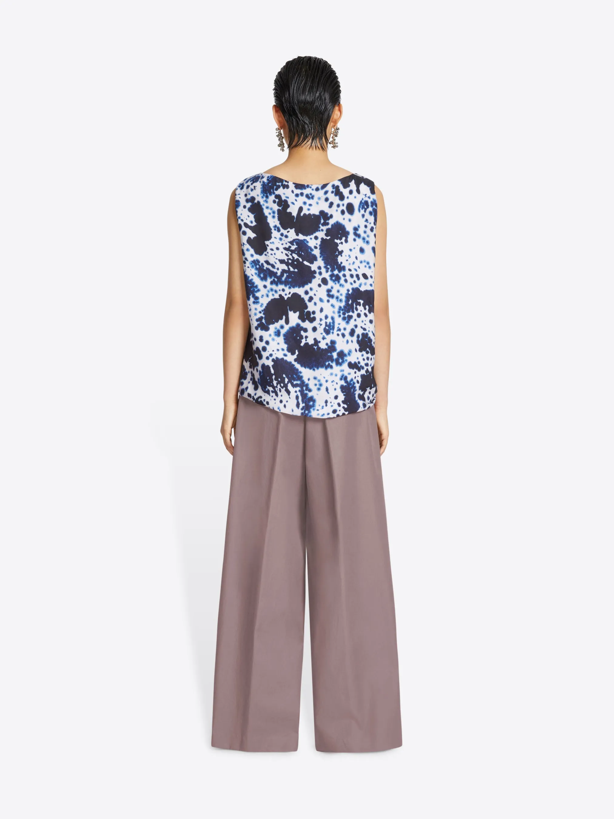 Wide pleated pants